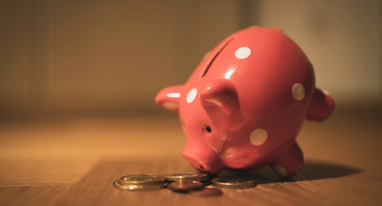 Exploring Murphy's Law in saving money: benefits and applications: How To Save Money As A Student