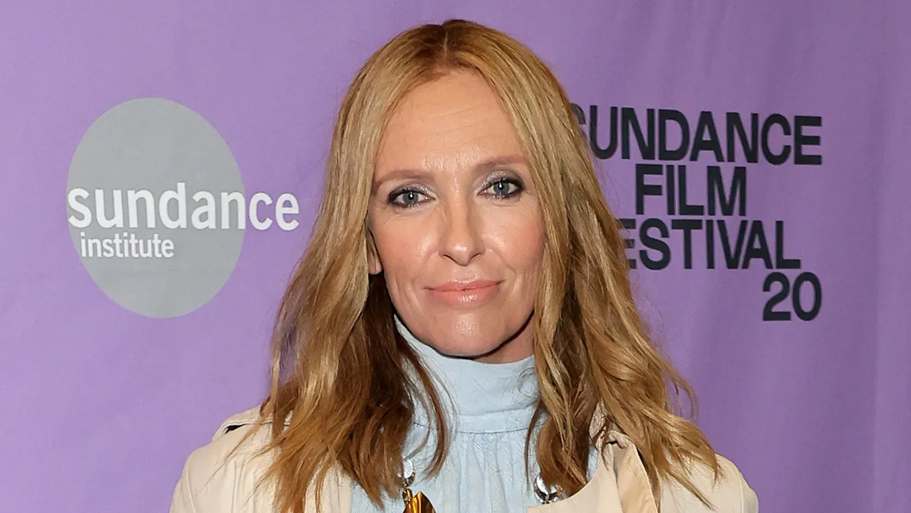 Toni Collette 