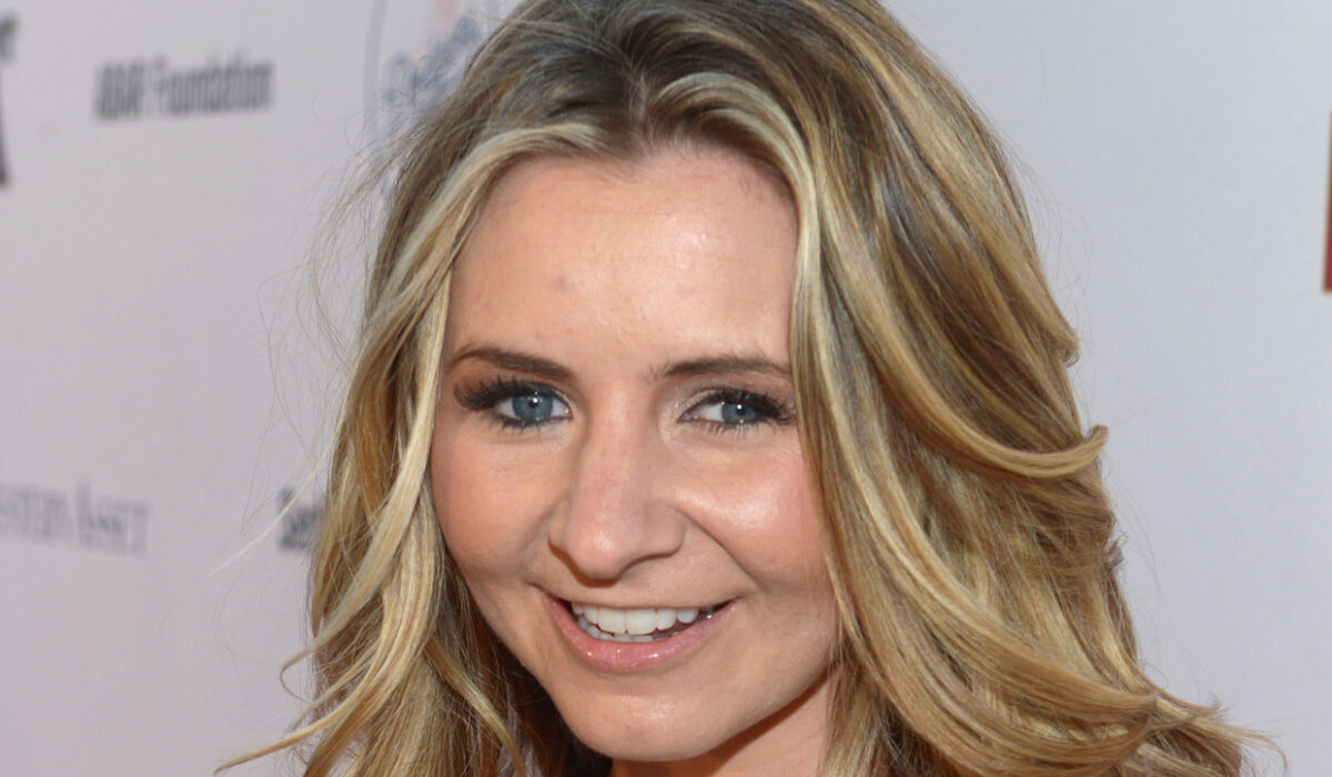 Beverley Mitchell Net Worth