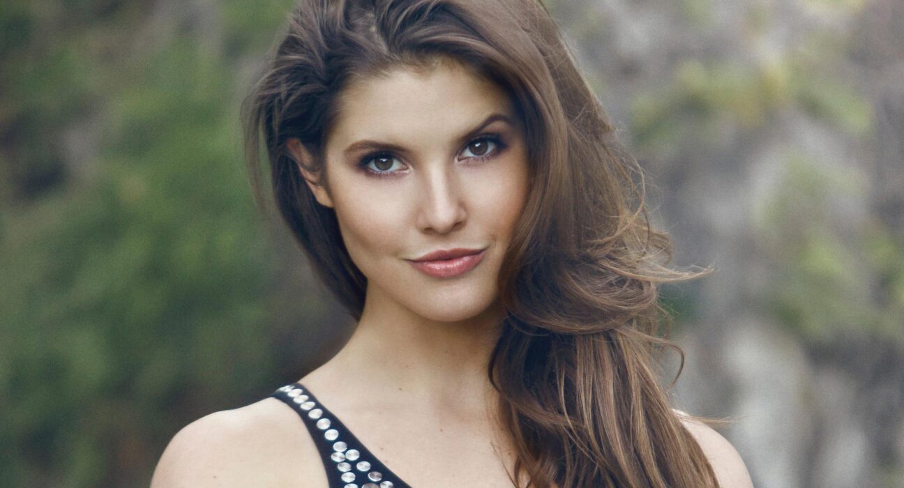 Amanda Cerny Net Worth