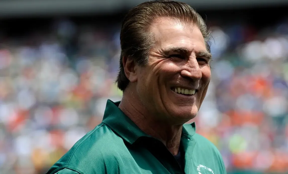 Vince Papale Net Worth - Sacco Trend Magazine Vince Papale Net Worth