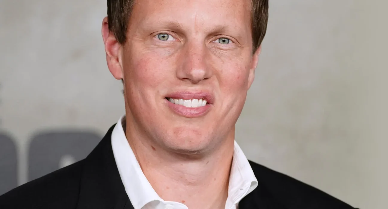 What Is David Ellison Net Worth? - Sacco Trend Magazine What Is David Ellison Net Worth?