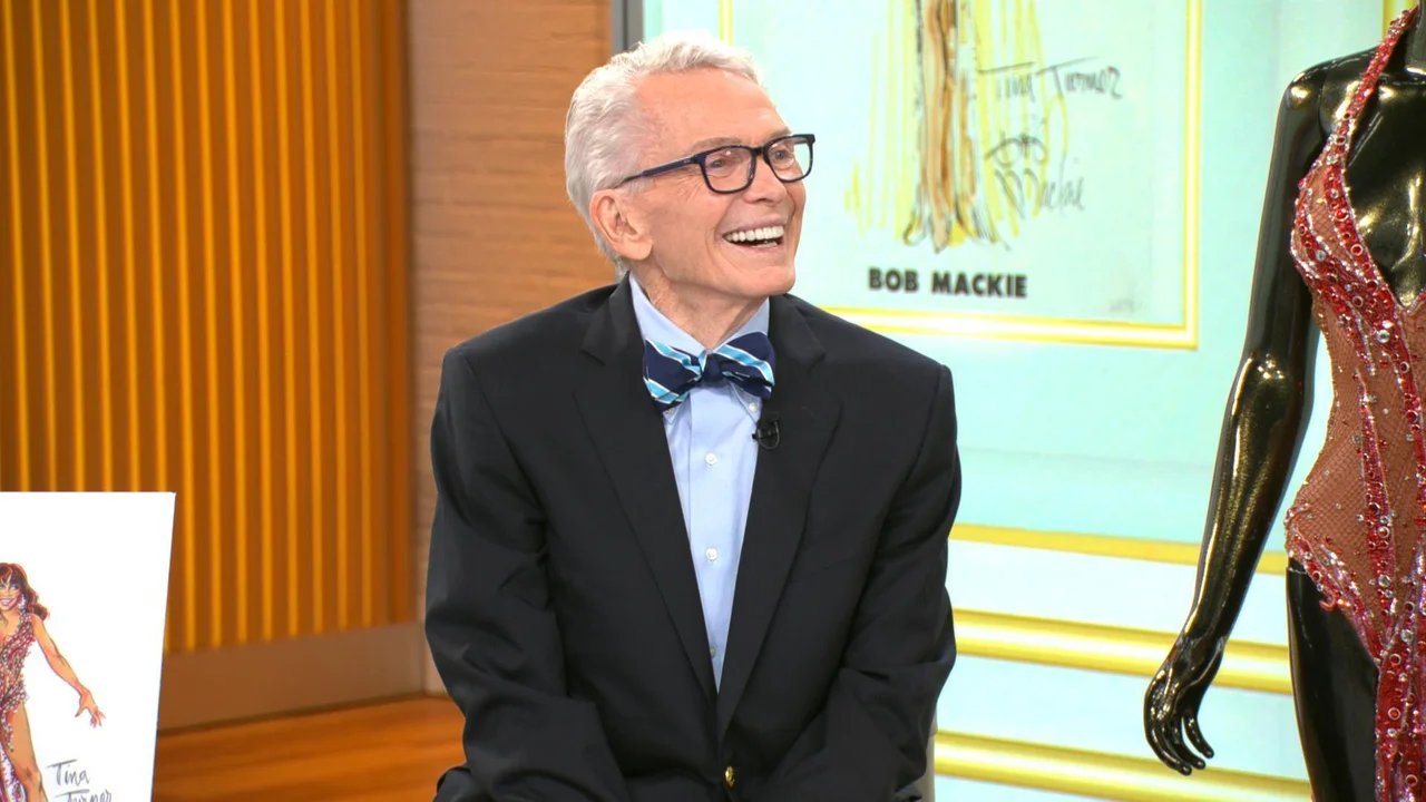 Bob Mackie Net Worth - Sacco Trend Magazine Bob Mackie Net Worth