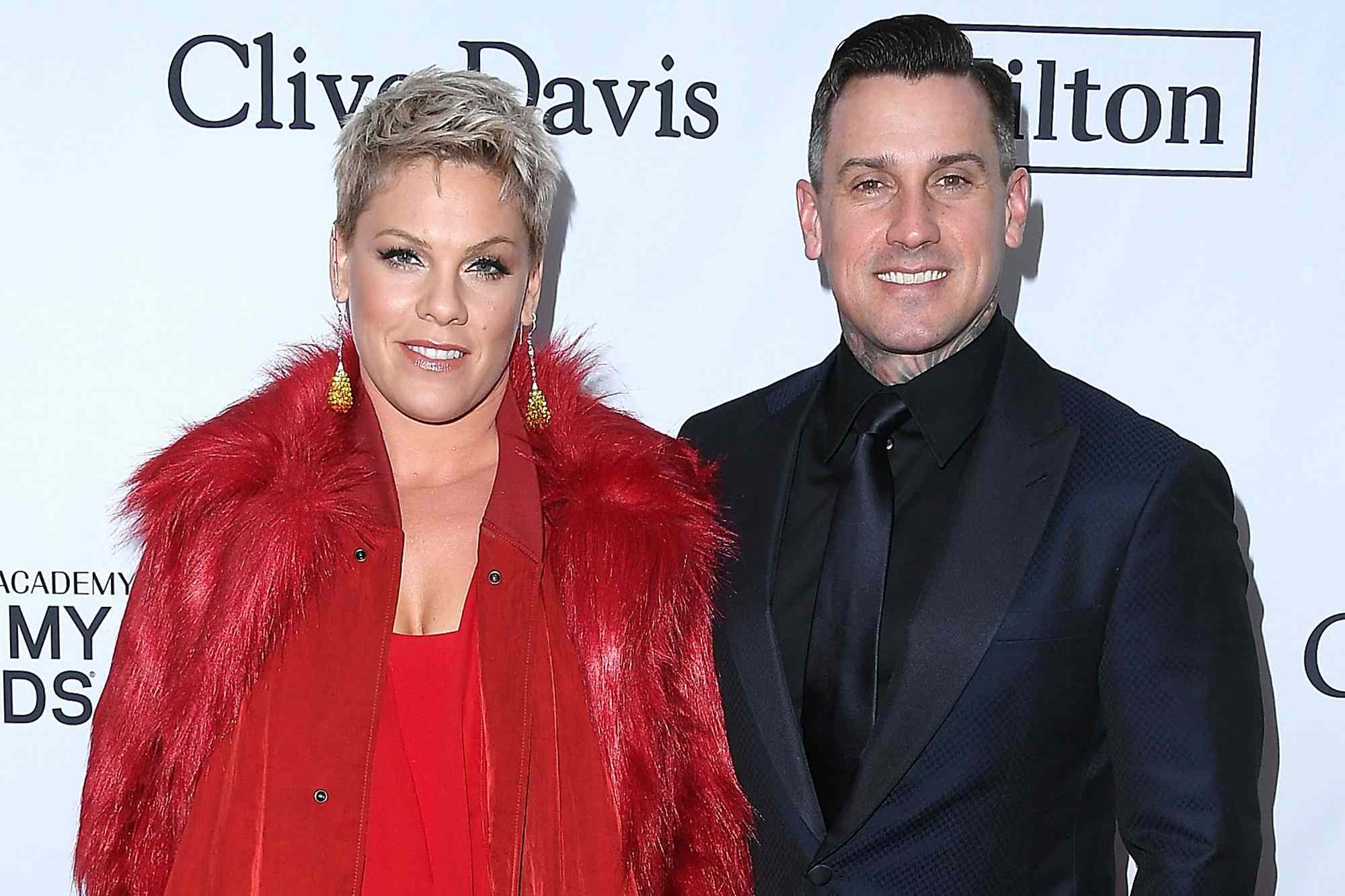 What Is Carey Hart Net Worth?