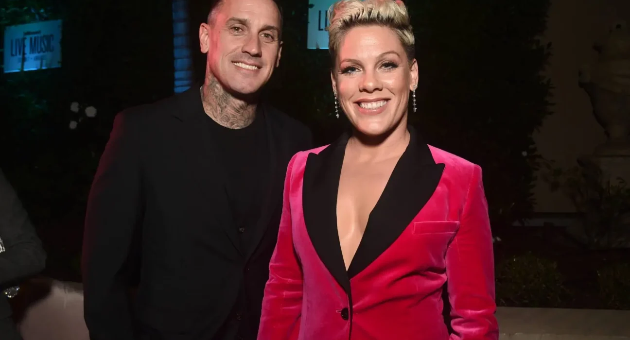 What Is Carey Hart Net Worth?