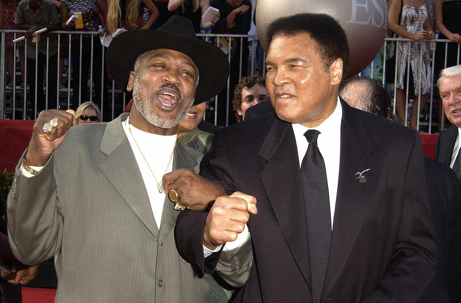 Joe Frazier Net Worth - Sacco Trend Magazine Joe Frazier Net Worth