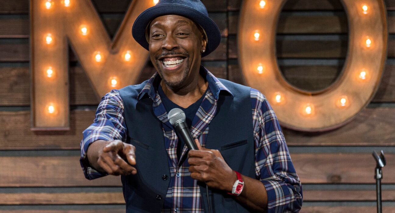 Arsenio Hall Net Worth - Sacco Trend Magazine Arsenio Hall Net Worth
