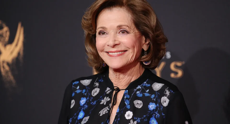 What Was Jessica Walter Net Worth and Salary?