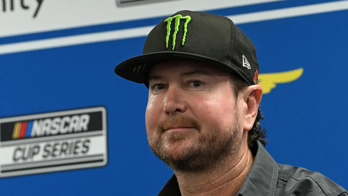 Kurt Busch Net Worth - Sacco Trend Magazine Kurt Busch Net Worth