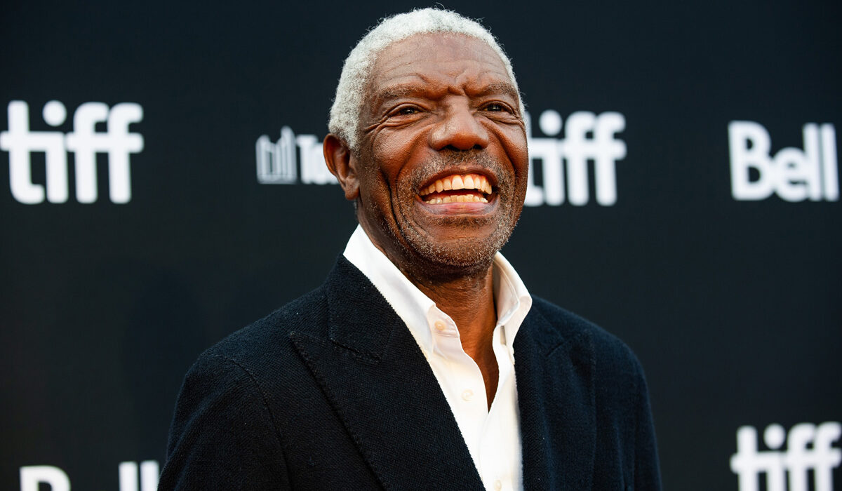 Vondie Curtis-Hall Net Worth