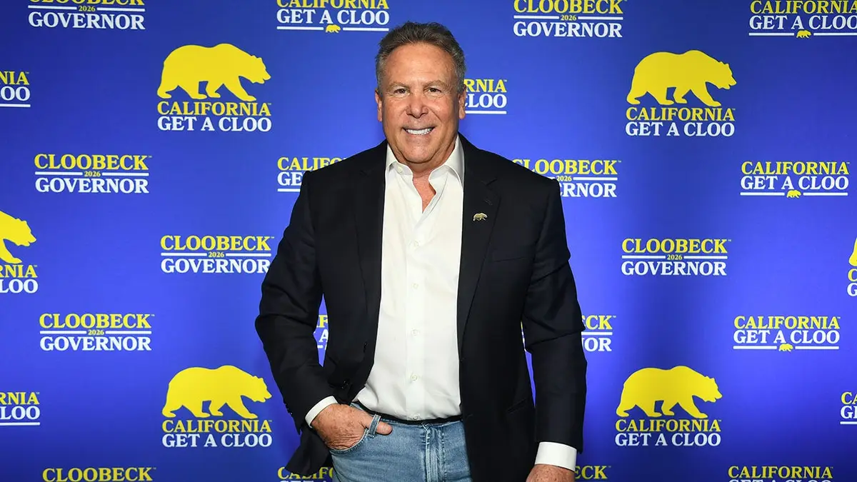 Stephen Cloobeck Net Worth