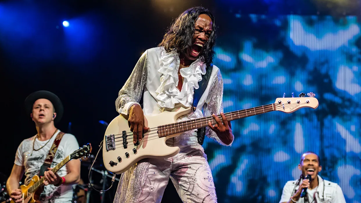 Verdine White Net Worth