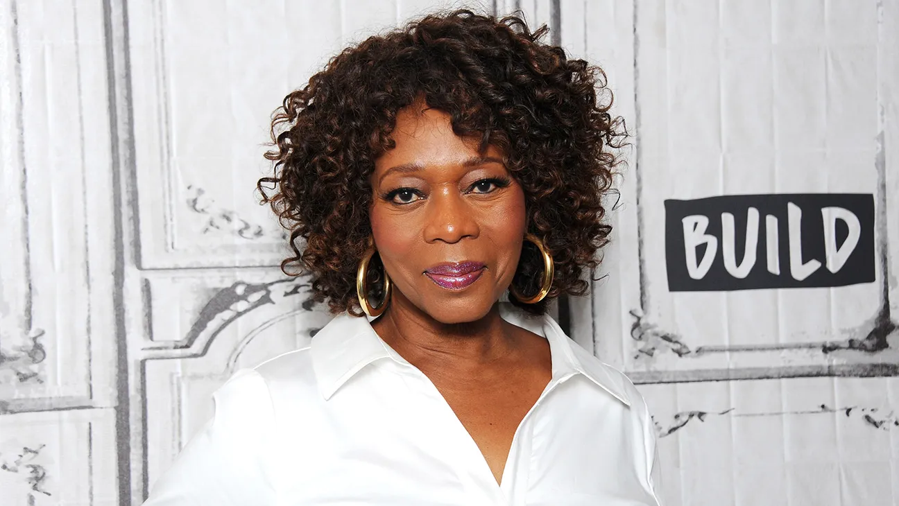 Alfre Woodard Net Worth